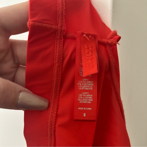 SKIMS Jelly Sheer Scoop-Neck Stretch-Woven Bra in Poppy - Picture 5 of 7